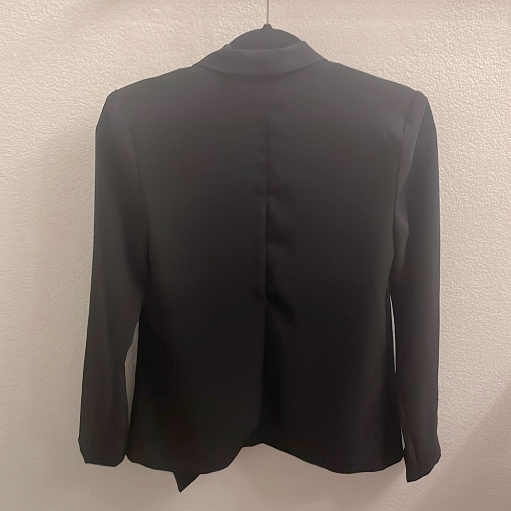 Lulu's Miss Punctuality Black Lightweight Blazer - Picture 7 of 8